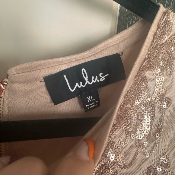 Lulu’s long sleeve short champagne sequin party dress - Picture 3 of 3